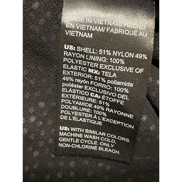 White House Black Market Blouse Top Off The Shoulders Summer Blouse Size M - Picture 11 of 12